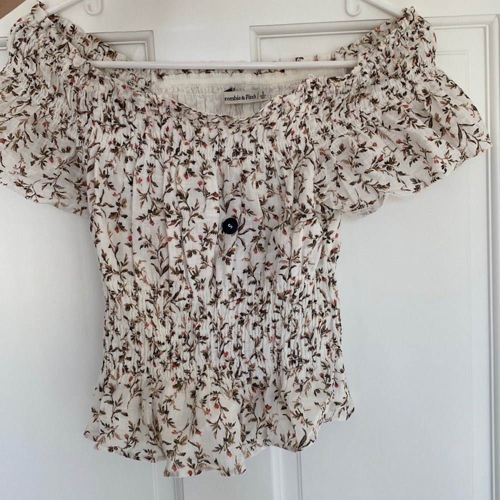 Abercrombie Peplum Shirt (Small)- NWT